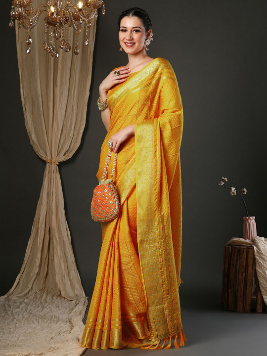 Woven Design Zari Banarasi Saree - Image 5