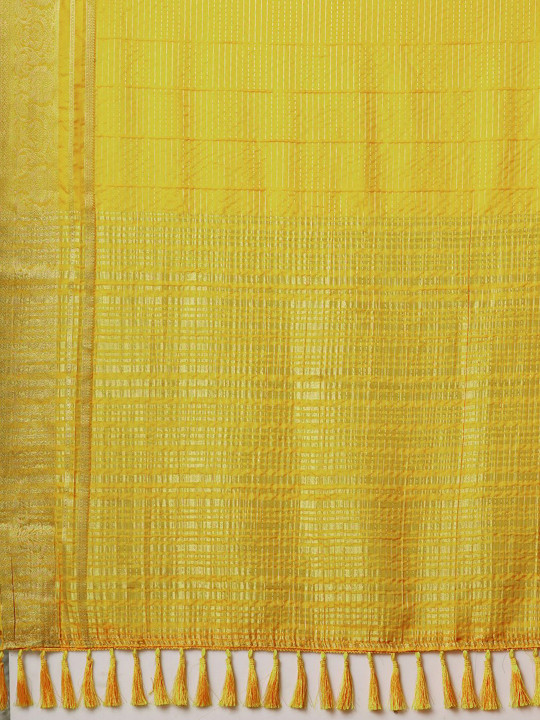 Woven Design Zari Banarasi Saree - Image 4