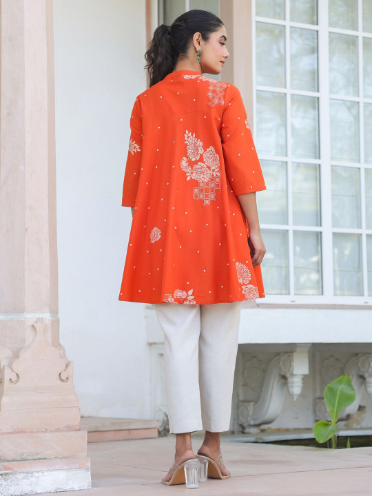 Women's Orange Pure Cotton Floral Printed Flared Tunic - Image 6