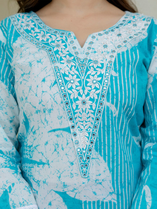 Women Floral Printed Screen Print Festive Pure Cotton Straight Kurta - Image 7