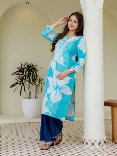 Women Floral Printed Screen Print Festive Pure Cotton Straight Kurta