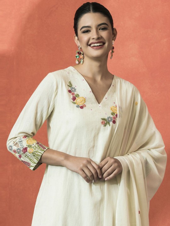 Floral Embroidered V-Neck Sequinned Cotton Straight Kurta With Trouser & Dupatta - Image 3
